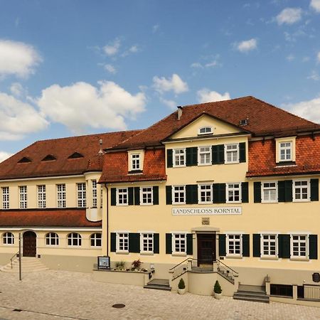 Landschloss Korntal Екстер'єр фото